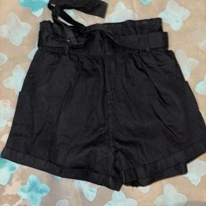 Paperbag Short
